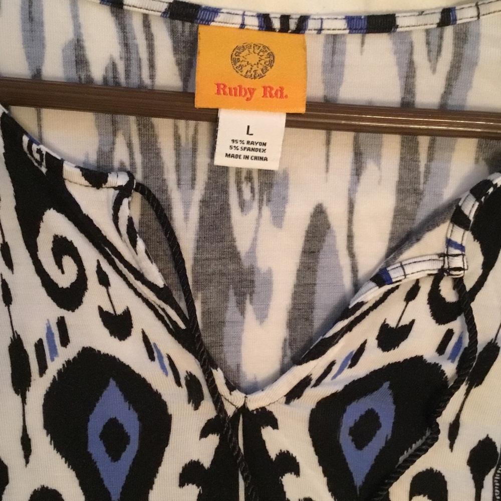 Ruby Rd. Blue and Black Abstract Tunic - Picture 3 of 4